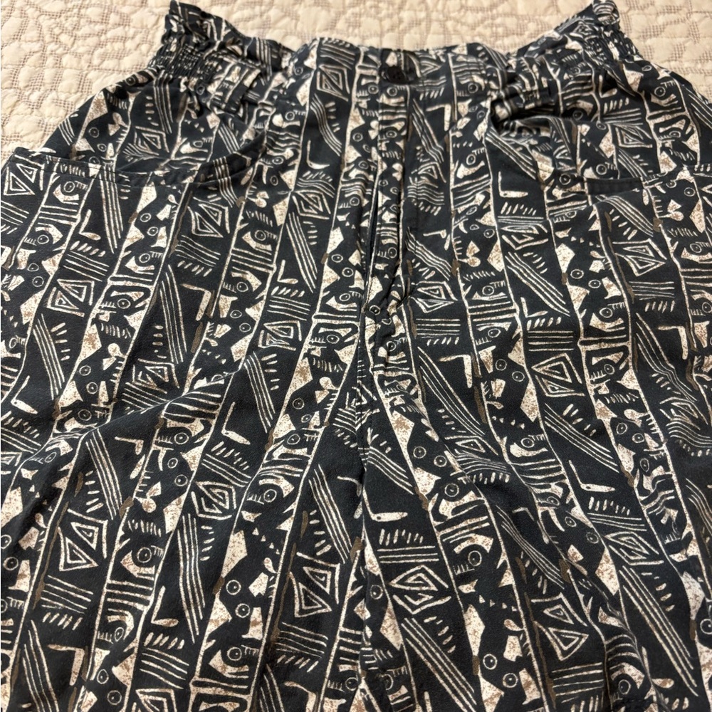 VINTAGE SUN SISTER SHORTS